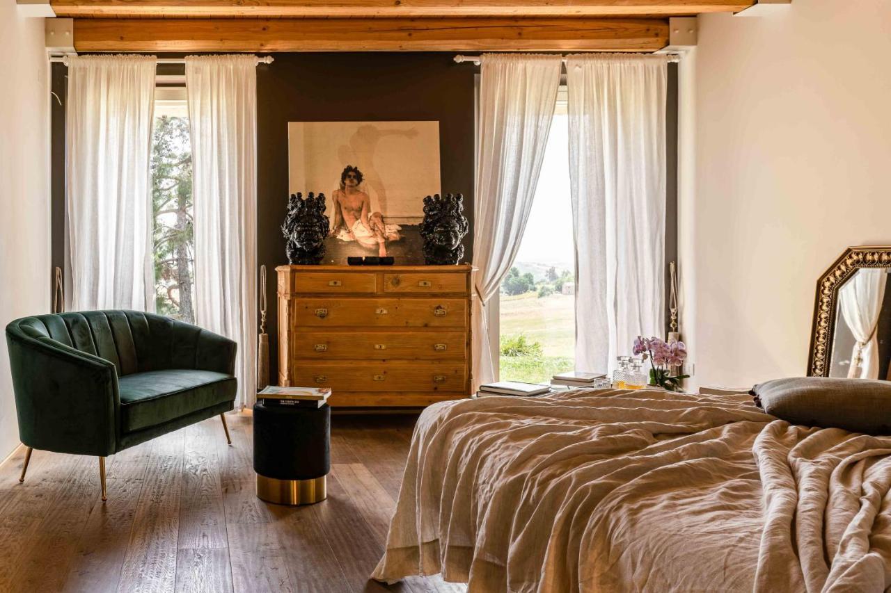 Casavostra - Ambience Suites Ostra Vetere Екстериор снимка