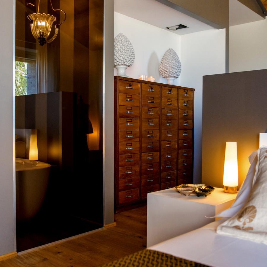 Casavostra - Ambience Suites Ostra Vetere Екстериор снимка